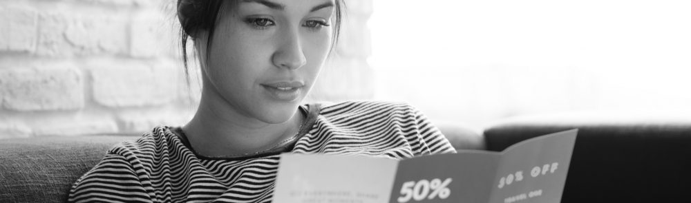 woman-reading-brochure