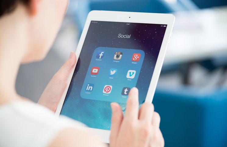 Communication in social media Communication in social media
